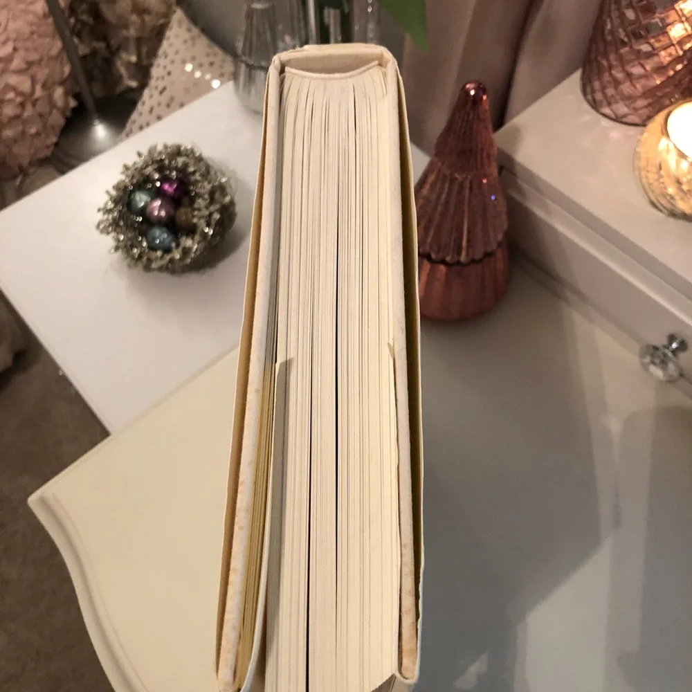 📖1996 Authentic Sotheby’s “The Estate of Jacqueline Kennedy Onassis” April 1996
